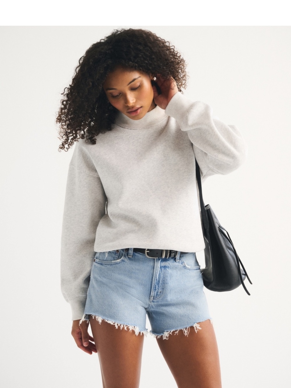 Abercrombie & Fitch Mom Short High Rise